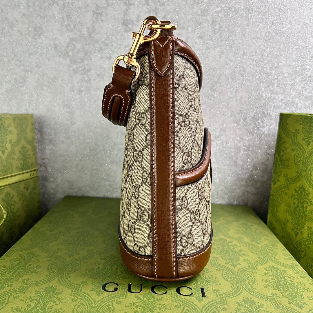 GUCCI GG Retro Bucket Bag