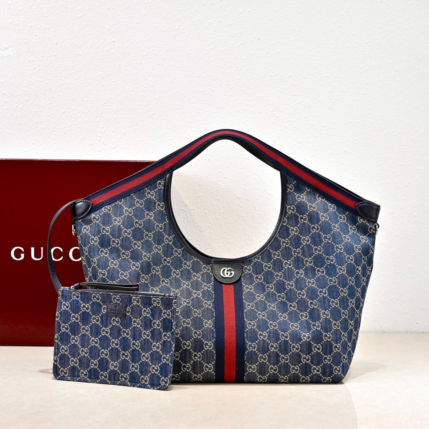GUCCI Giglio Series Tote Bag