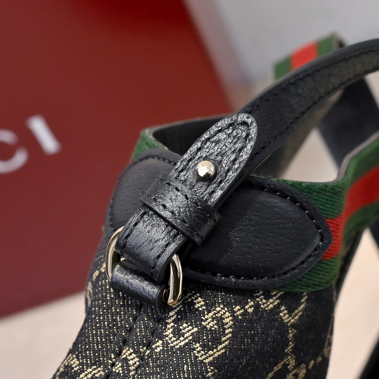 GUCCI Giglio Small Tote Bag