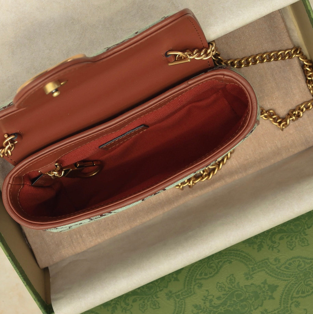 GUCCI GG Marmont Mini Bag