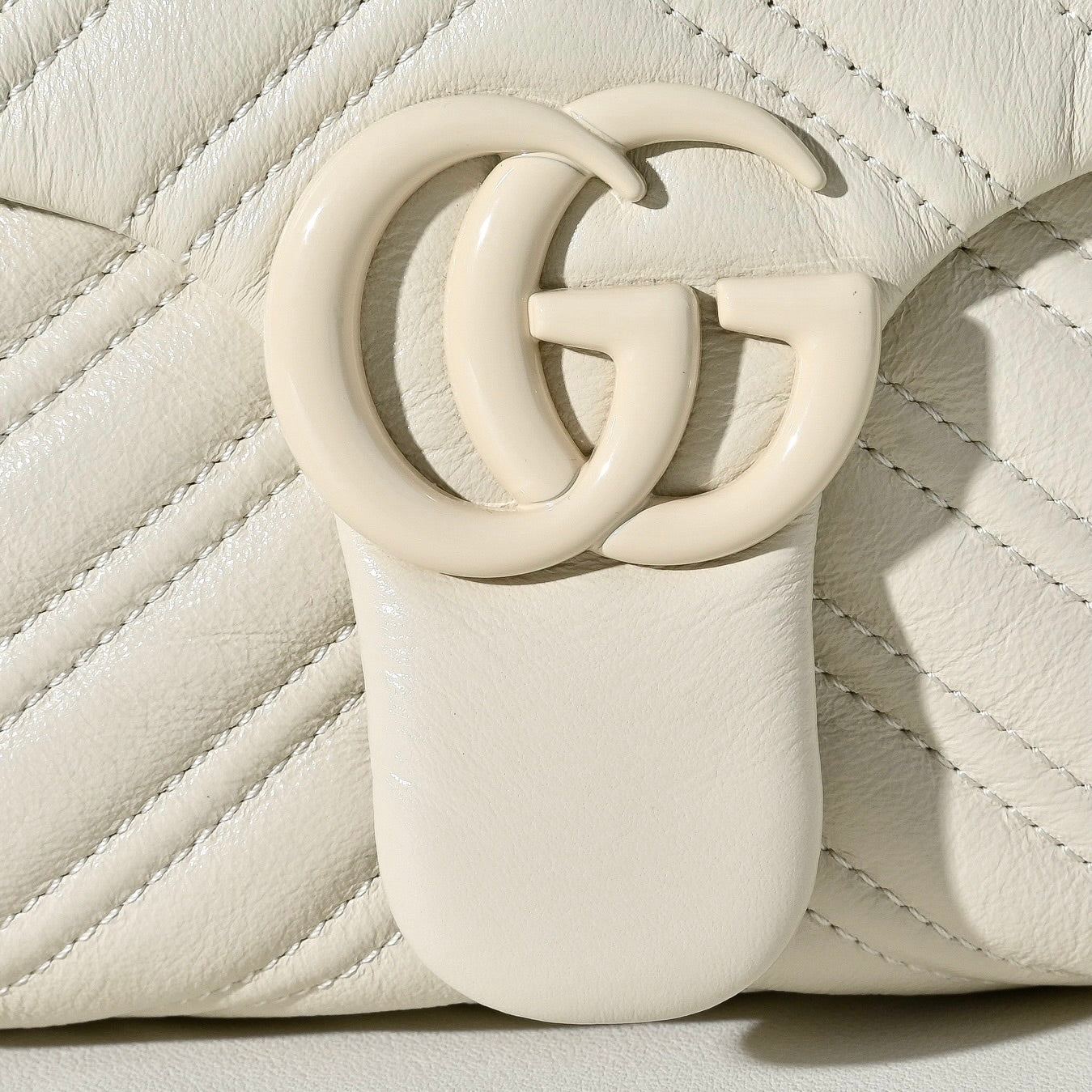 Gucci GG Marmont Pleated Calfskin Shoulder Bag