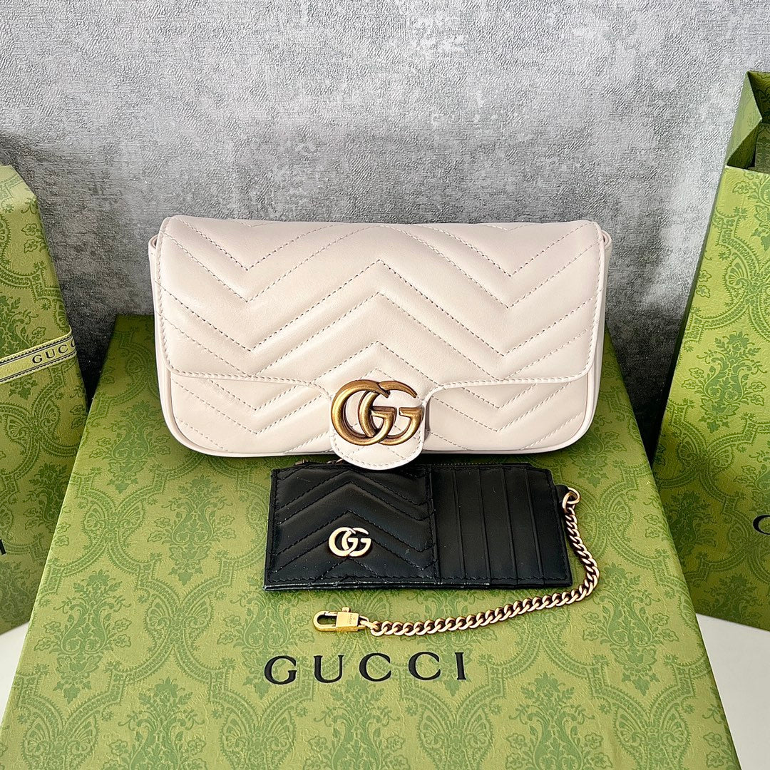 Gucci GG Marmont Mini Chain Wallet Bag