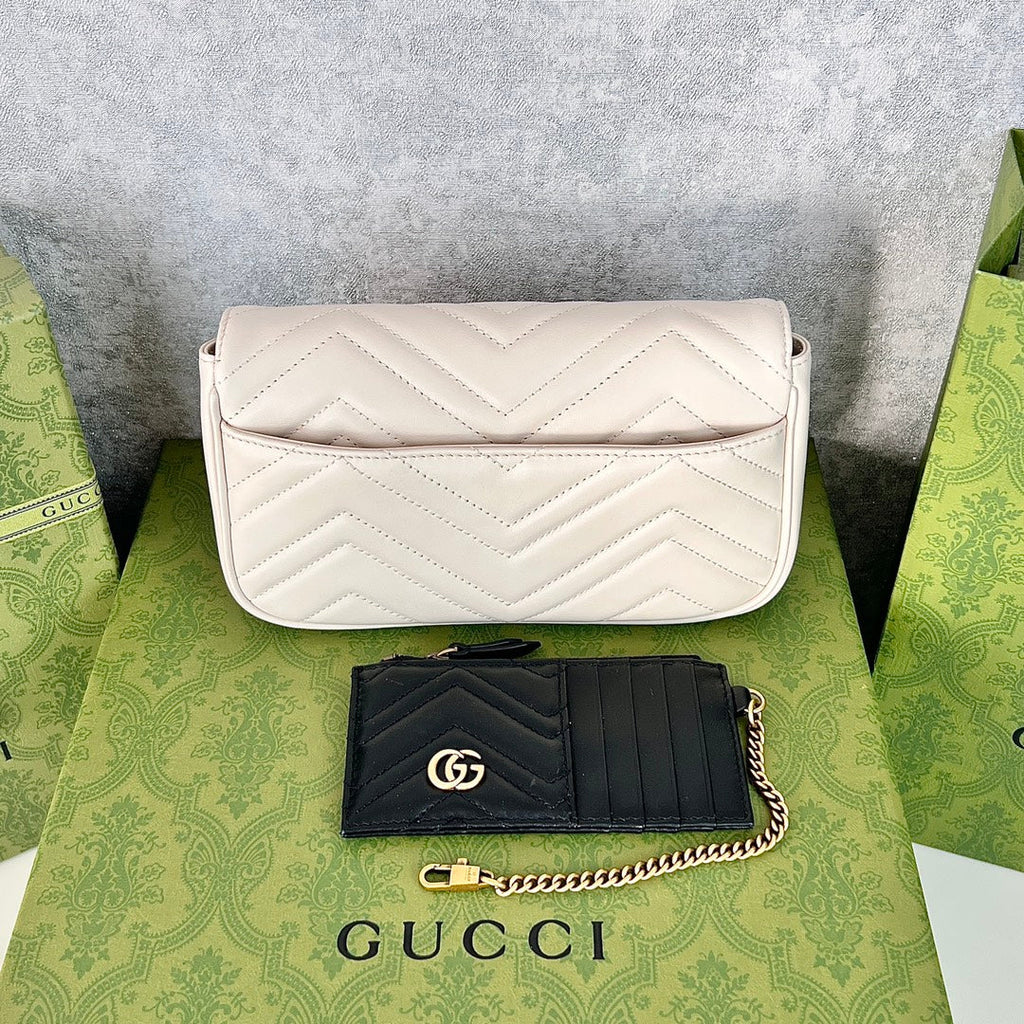Gucci GG Marmont Mini Chain Wallet Bag