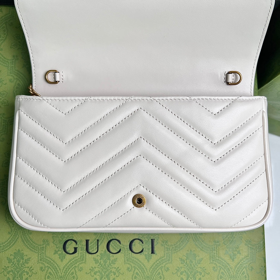 Gucci GG Marmont Mini Chain Wallet Bag