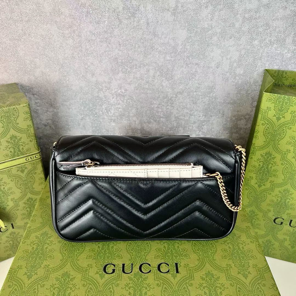 Gucci GG Marmont Mini Chain Wallet Bag