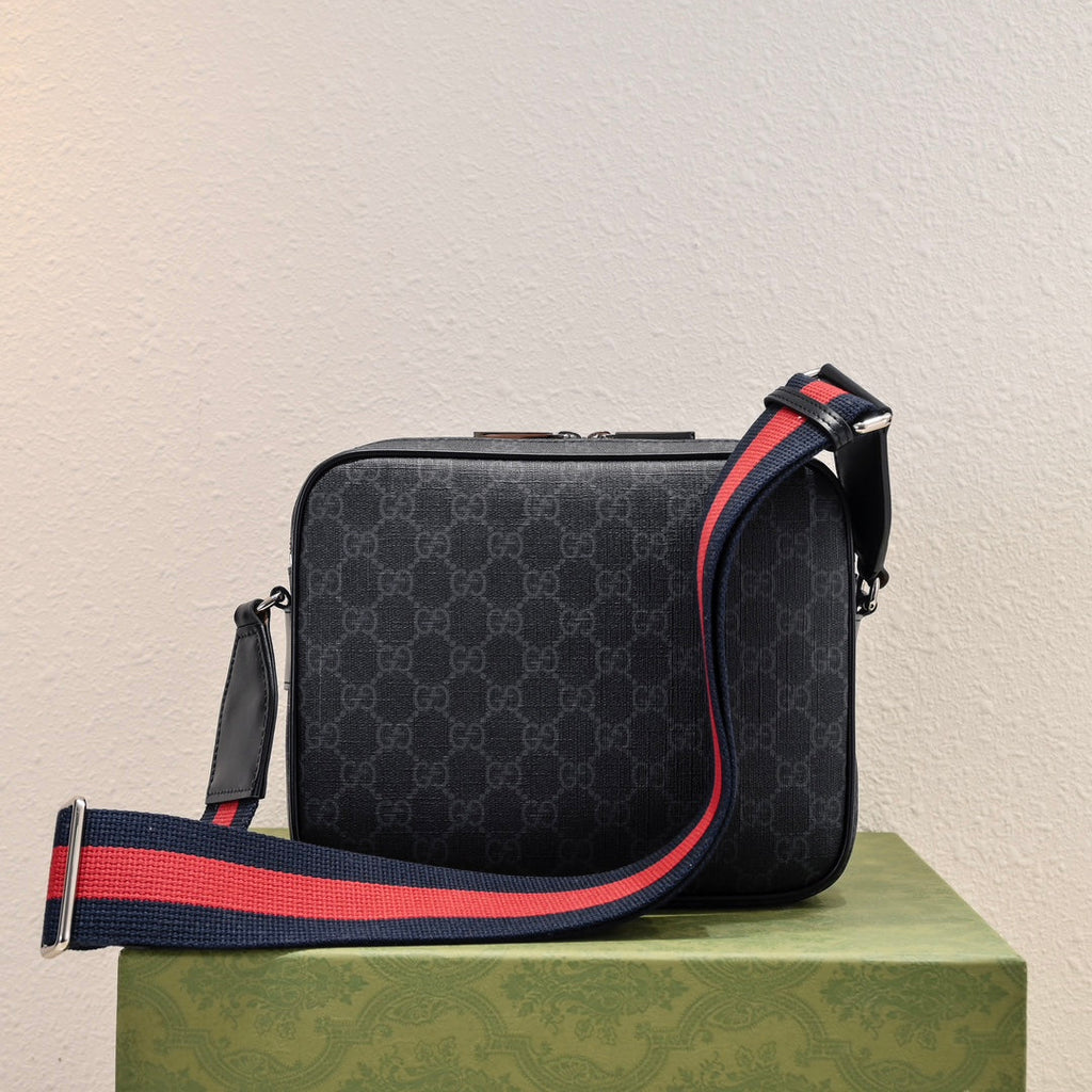 Gucci GG Supreme Black Men's Crossbody Bag