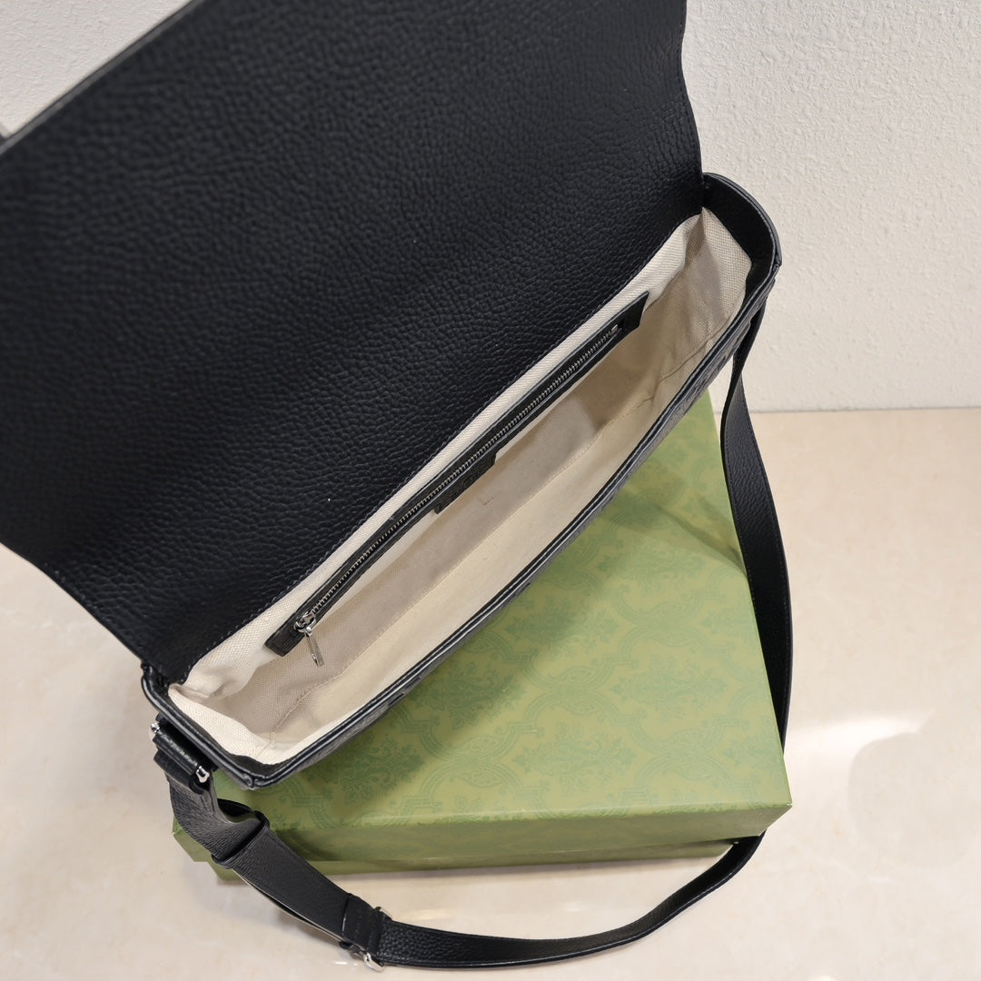 Gucci Super GG Messenger Bag