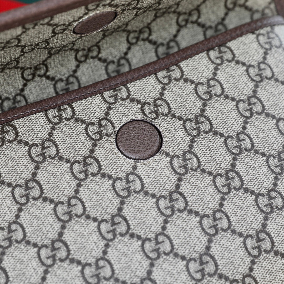 Gucci Neo Vintage Tiger Head Belt Bag