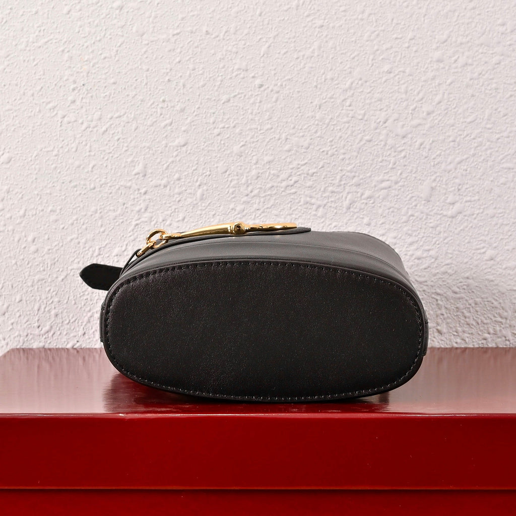 Gucci 73 Series Horsebit Bucket Bag