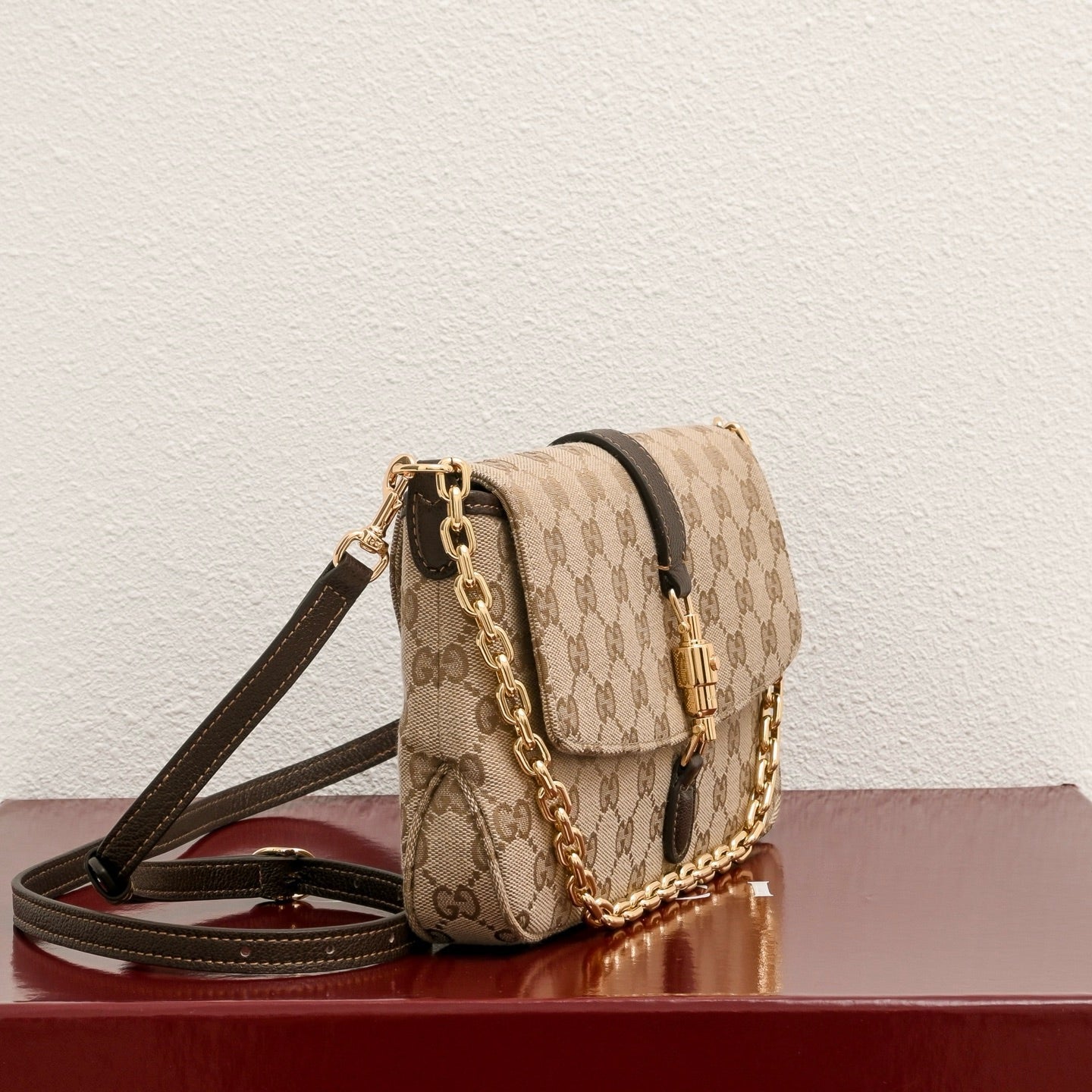 Gucci GG Apertivo Medium Shoulder Bag