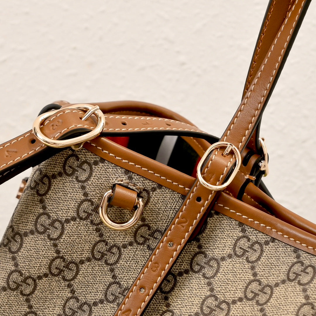 Gucci Emblem Small Tote Bag