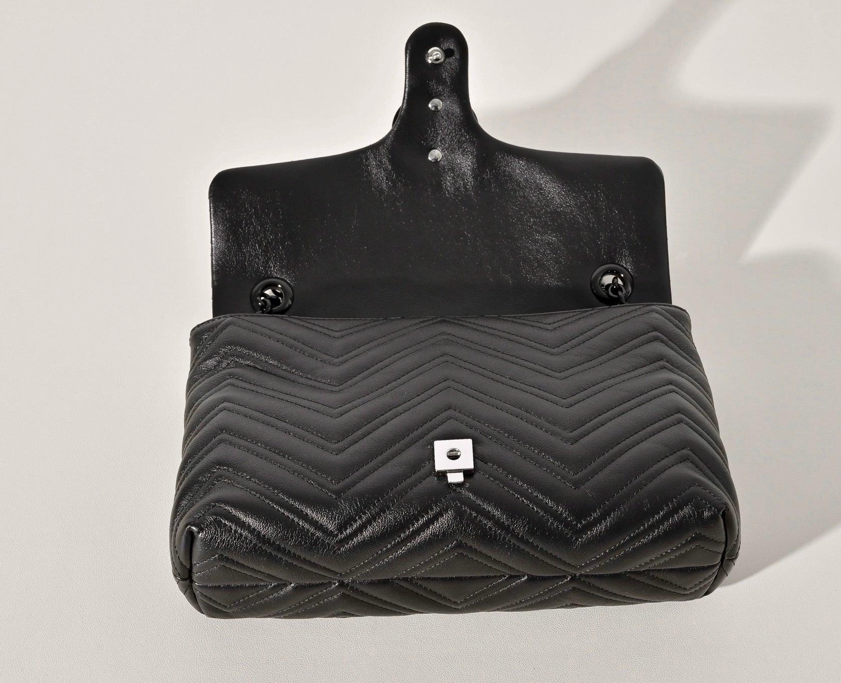 Gucci GG Marmont Pleated Calfskin Shoulder Bag