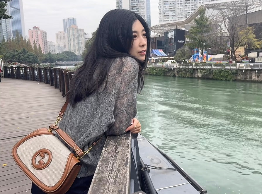 Gucci Blondie Top Handle Bag – 815714