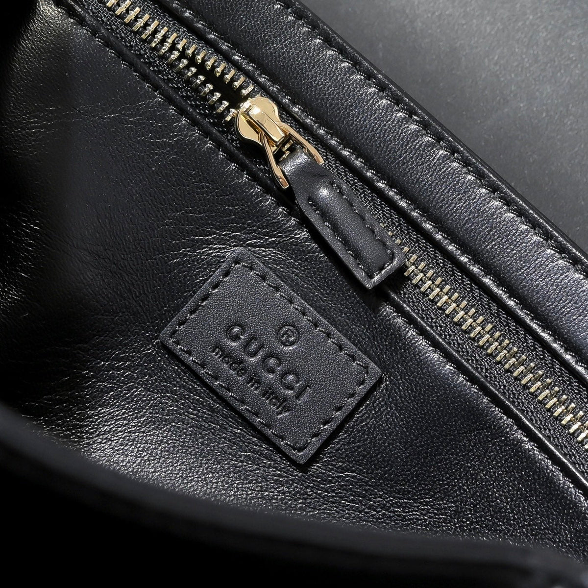 Gucci Sienna Shoulder Bag – 846705